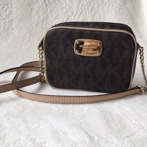 Michael Kors crossbody